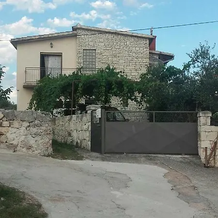 Apartment Lanterna *