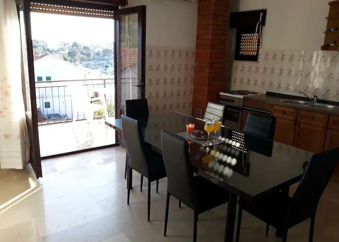 Lanterna Lejlighed *