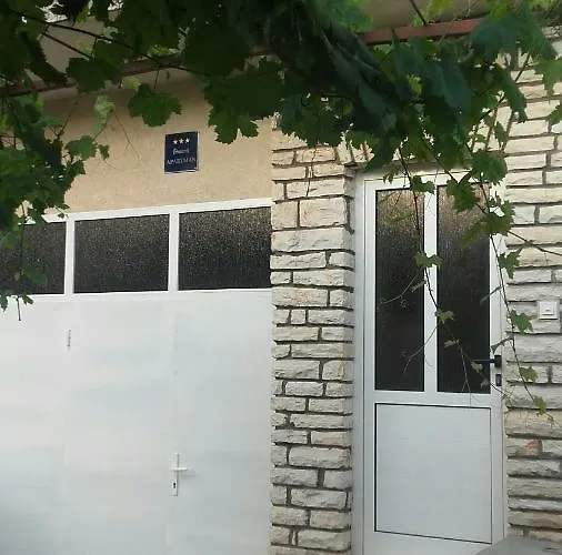 Lanterna רוגוזניצה